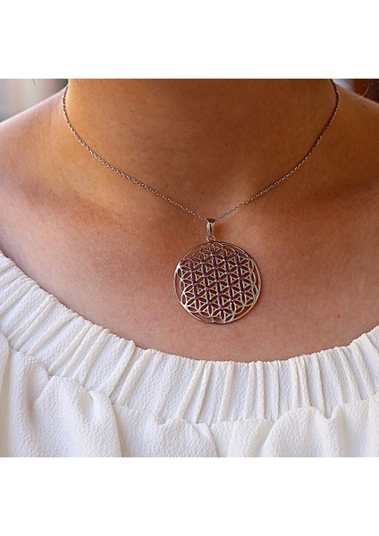 Kırmızı Taşlı Yaşam Çiçeği Gümüş Kolye