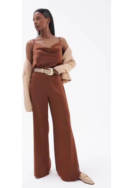Yırtmaç Detaylı Saten Pantolon - Kahve