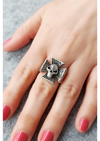 Antik Gümüş Kaplama Kuru Kafalı Haç Şekilli El Yapımı Ayarlanabilir Unisex Yüzük modelleri