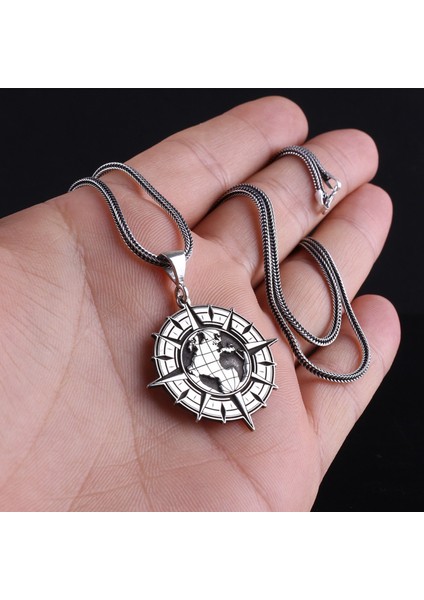 Dünya Haritası Işlemeli 925 Ayar Gümüş Kolye modelleri