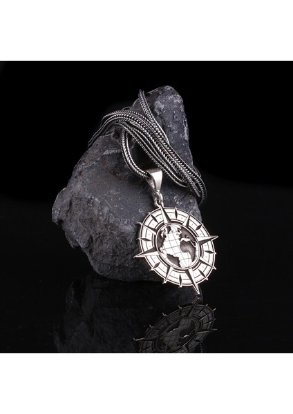 Dünya Haritası Işlemeli 925 Ayar Gümüş Kolye fırsatları