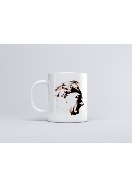 Sarı Saçlı Mavi Gözlü Dev Adam Kupa Mug