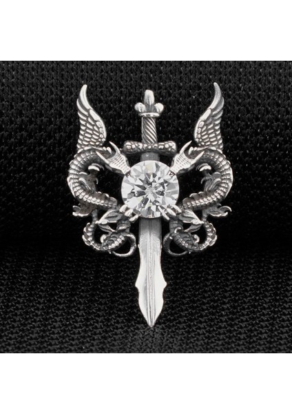 Çift Ejderha Tasarımlı Hançer Detaylı Beyaz Zirkon Taşlı 925 Ayar Gümüş Deri Ipli Kolye fiyatları