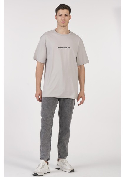 Unisex (Erkek -Kadın) Oversize ( Bol-Salaş ) T-Shirt Renk Gri Never Give Up fiyatları