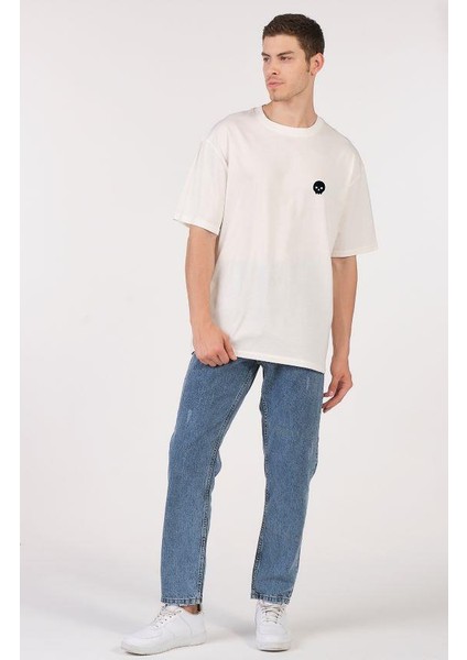 Unisex (Erkek -Kadın) Oversize T-Shirt Ekru (Beyaz) Sevimli Kuru Kafa fiyatları