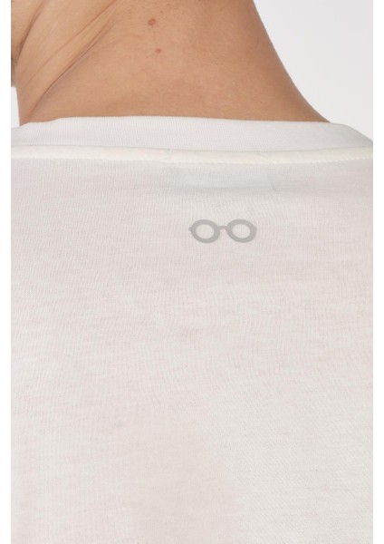 Unisex (Erkek -Kadın) Oversize T-Shirt Ekru (Beyaz) Sevimli Kuru Kafa indirimleri