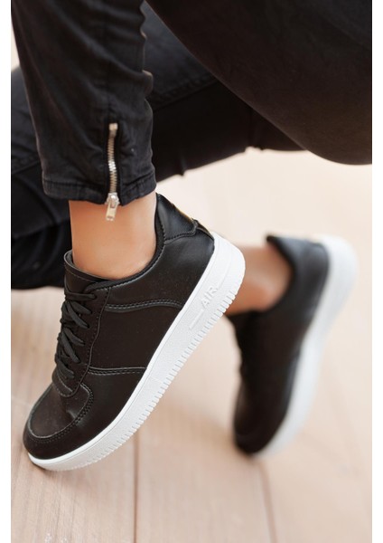 Kadın Günlük Sneaker – Suni Deri, Düz Taban, Ortopedik, Koku ve Terleme Önleyici Rahat Spor Ayakkabı modelleri