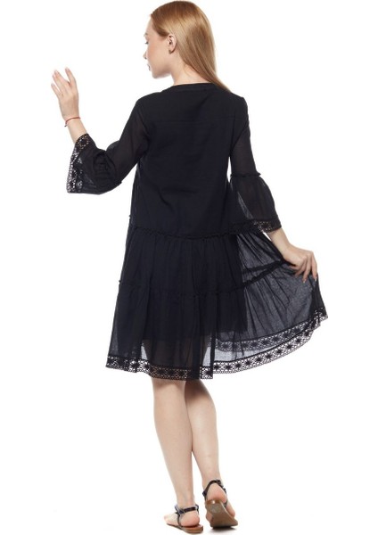 Kısa Kollu Siyah Düğmeli Elbise fırsatları