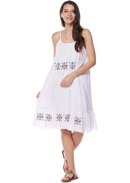 Şile Bezi Beyaz Askılı Otantik Nakışlı Elbise