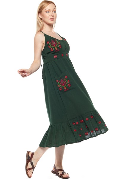 Şile Bezi Yeşil Otantik Askılı Nakışlı Elbise modelleri
