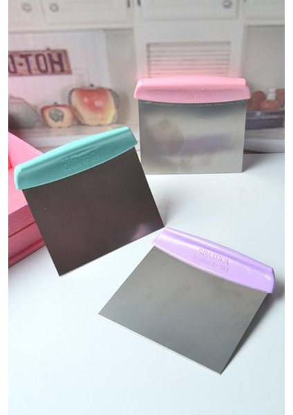 Voce Uçar 2'li Çelik Hamur Kesici ve Şekilli Sebze Dilimleyici Seti fiyatları