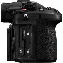 Panasonic Lumix Dc-Gh6 + Leica 12-60MM F/2.8-4 Kit
