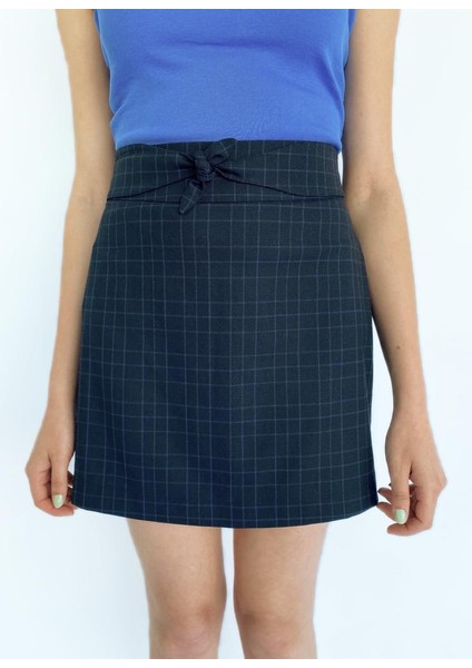 Kadın Bağlama Detay Ekoseli Lacivert Etek fırsatları