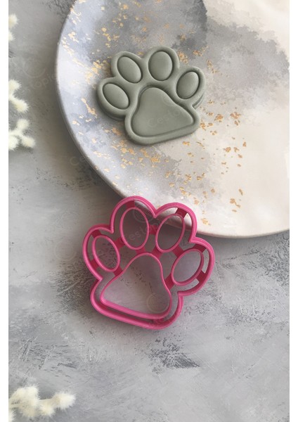 Köpek Patisi Hamur Şekillendirici fiyatları