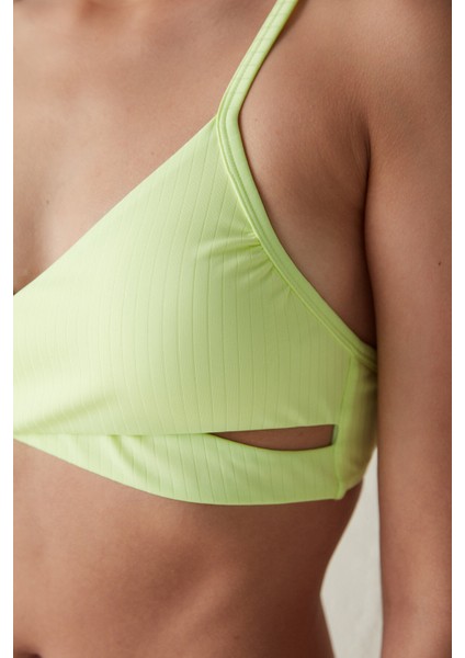 Parlak Yeşil Lively Wrappy Bikini Üstü fiyatları