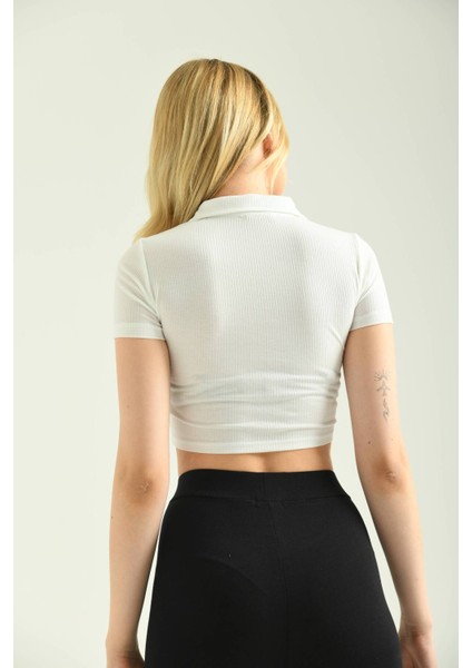 Beyaz Polo Yaka Fitilli Örme Crop Bluz fiyatları