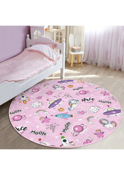 Pembe Zeminli Uzay Tasarımlı Çocuk & Genç Odası Makinede Yıkanabilir Kaymaz Tabanlı Yuvarlak Çocuk Halısı modelleri