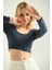 Saks Yumoş Örme Crop Bluz 4