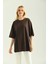 Kahverengi Duble Kol Geniş Kesim Asimetrik Yırtmaçlı Örme T-Shirt 5