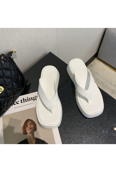 Muzi Kalın Tabanlı Parmak Parmak Arası Terlik Kadın 2021 Yaz Yeni Kore Moda Renk Boyama Kare Kafa Yumuşak Alt Sandalet Kadın