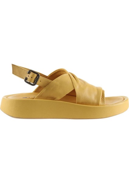 Sarı Deri Kadın Düz Sandalet