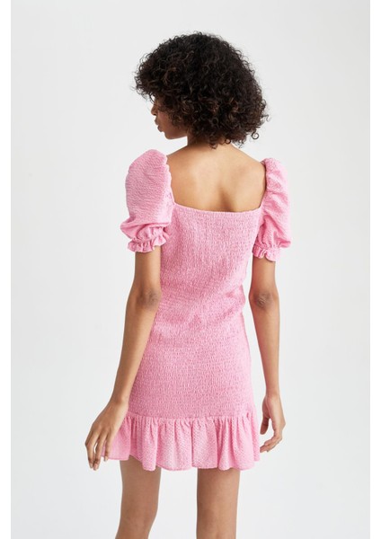 Babydoll Kare Yaka Gofre Dokulu Balon Kollu Mini Yazlık Elbise X6766AZ22SM