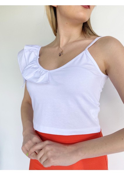 Kadın Omuz Detaylı Crop Beyaz indirimleri