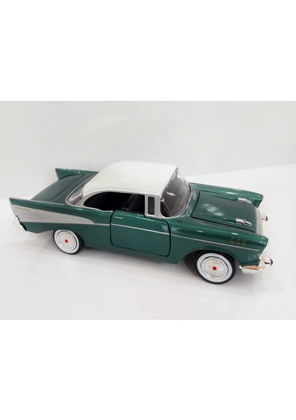 1:24 1957 Chevy Bel Air - Yeşil Model Araba