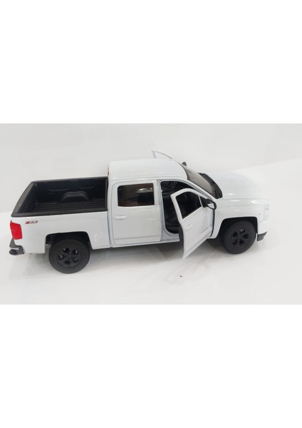 1:24 2017 Chevrolet Silverado - 24083W fiyatları