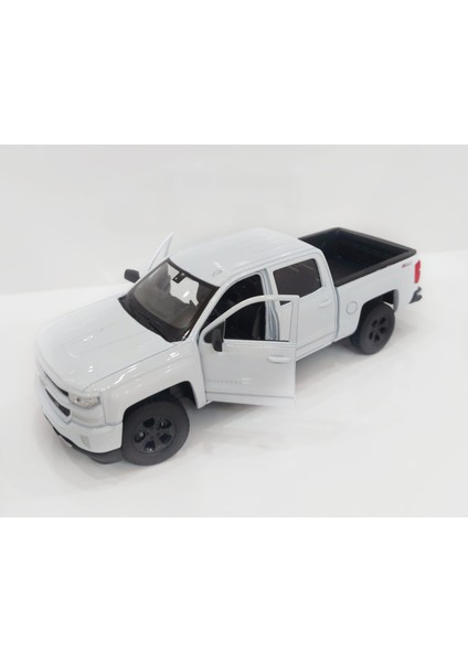 1:24 2017 Chevrolet Silverado - 24083W modelleri