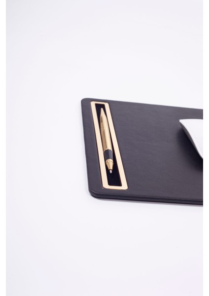 Deri Mousepad Düz Siyah Gold Detaylı modelleri