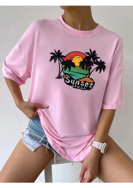 Sunset Baskılı Oversize Kadın T-Shirt