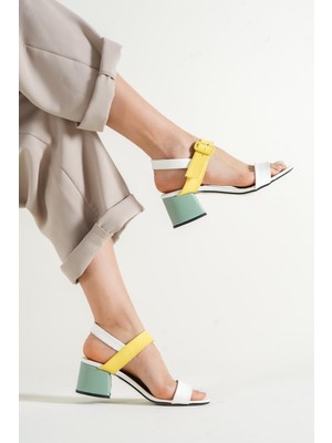 Trend Passion Bayan Beyazminsarı T Renkli Toka Detaylı Sandalet