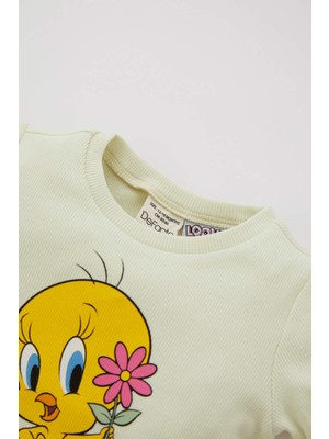 DeFacto Kız Bebek Looney Tunes Lisanslı Regular Fit Kaşkorse Kısa Kollu Tişört Şort Takım Y6515A222SM