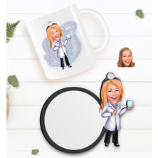 BK Kişiye Özel Kadın Diş Hekimi Karikatürlü Beyaz Kupa ve Ahşap Bardak Altlığı Hediye Seti-1