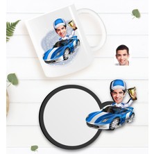 BK Kişiye Özel Erkek Rallici Karikatürlü Beyaz Kupa ve Ahşap Bardak Altlığı Hediye Seti-1