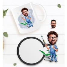 BK Kişiye Özel Erkek Diş Hekimi Karikatürlü Beyaz Kupa ve Ahşap Bardak Altlığı Hediye Seti-4