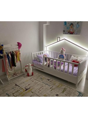 Baby Kinder Wh. Back Roofed Doğal Ahşap Yatak Montessori Bebek ve Çocuk Karyolası