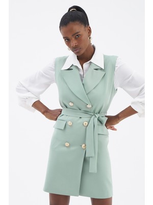 Sateen Düğme Detaylı Yelek Elbise - Çağla Yeşili