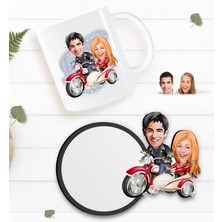 BK Kişiye Özel Sevgililer Karikatürlü Beyaz Kupa ve Ahşap Bardak Altlığı Hediye Seti-12