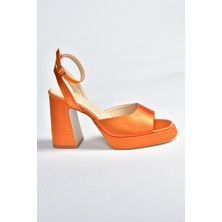 Fox Shoes Turuncu Saten Kumaş Kalın Platform Topuklu Kadın Ayakkabı M570345604