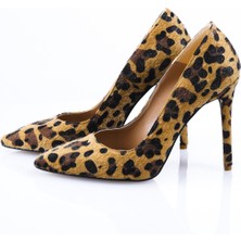 ShoeSSpring Tüylü Leopar Stiletto