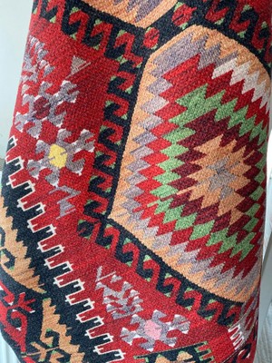 Özgüzar Halı Dekoratif Kilim