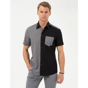 Pierre Cardin Erkek Siyah Regular Fit Kısa Kollu Gömlek 50249485-VR046