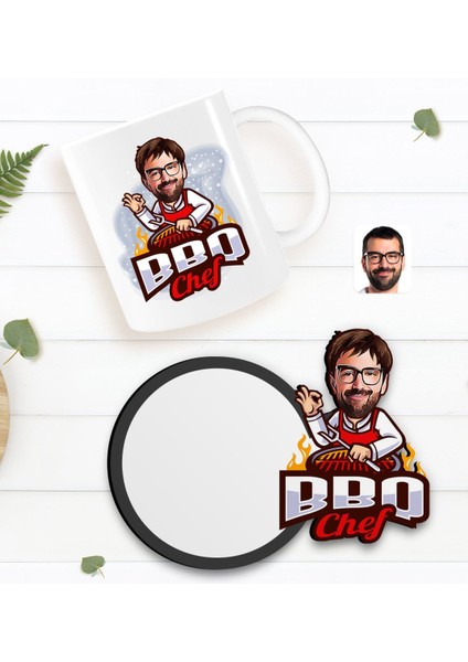 Kişiye Özel Erkek Barbekü Chef Karikatürlü Beyaz Kupa ve Ahşap Bardak Altlığı Hediye Seti-1