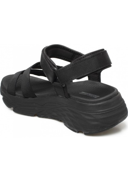 140218 Max Cushioning Lured Kadın Sandalet fırsatları