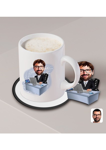 Kişiye Özel Erkek Genel Müdür Karikatürlü Beyaz Kupa ve Ahşap Bardak Altlığı Hediye Seti-1 fiyatları