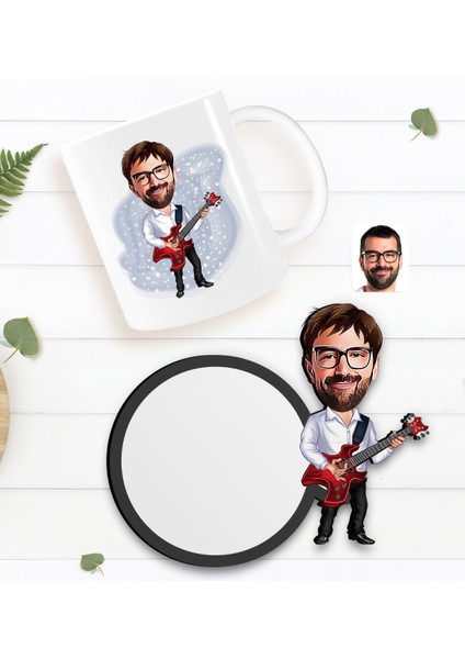 Kişiye Özel Erkek Gitarist Karikatürlü Beyaz Kupa ve Ahşap Bardak Altlığı Hediye Seti-2