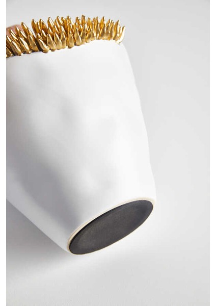 Valentin Beyaz Seramik Vazo fırsatları