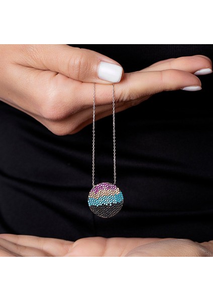 Renkli Zirkon Taşlı Daire Tasarım 925 Ayar Gümüş Bayan Kolye fırsatları